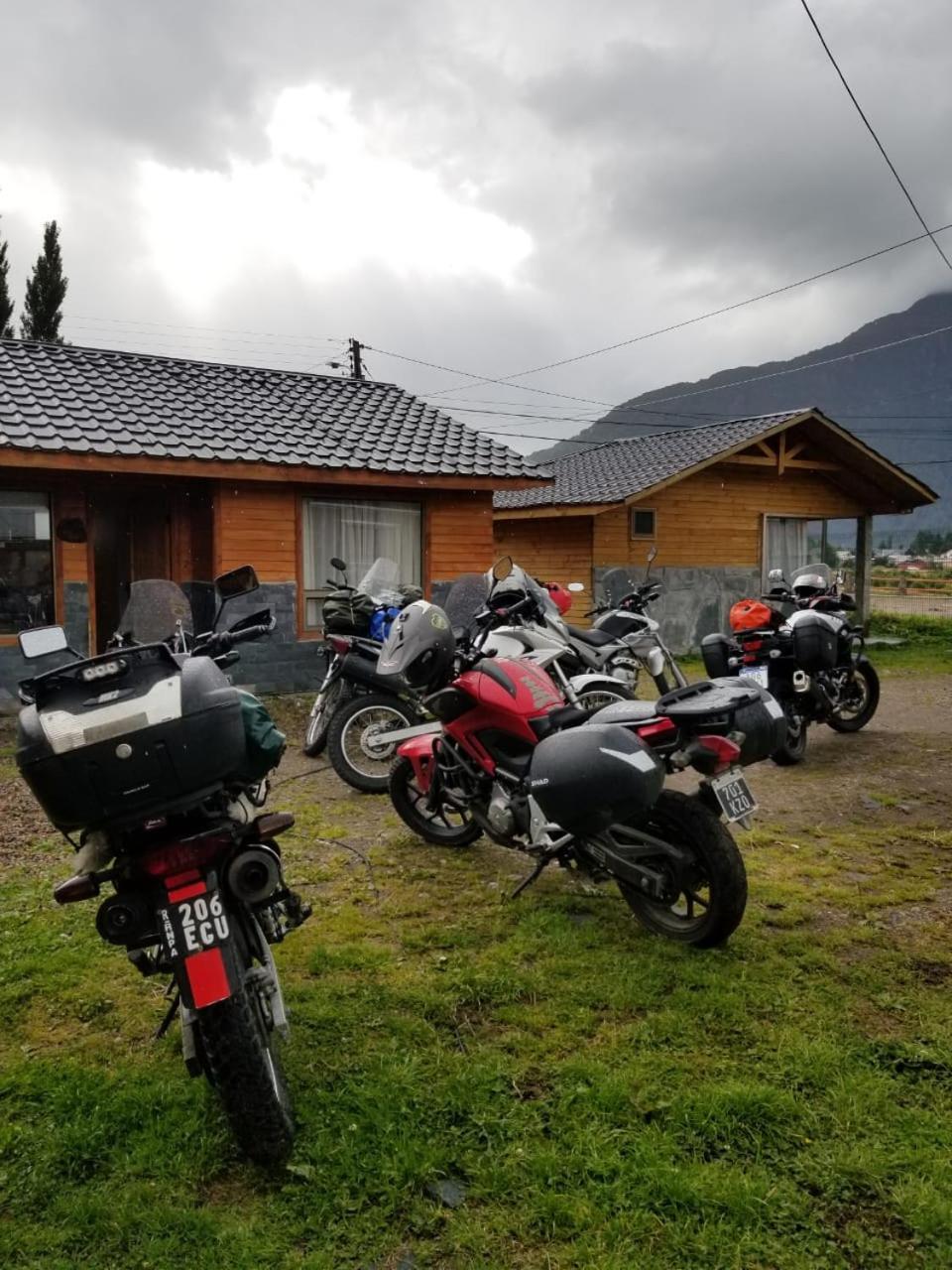 Aysen Bike Cabanas Puerto Aysen Ngoại thất bức ảnh